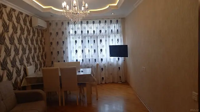 Satılır 2 otaqlı mənzil 45 m²