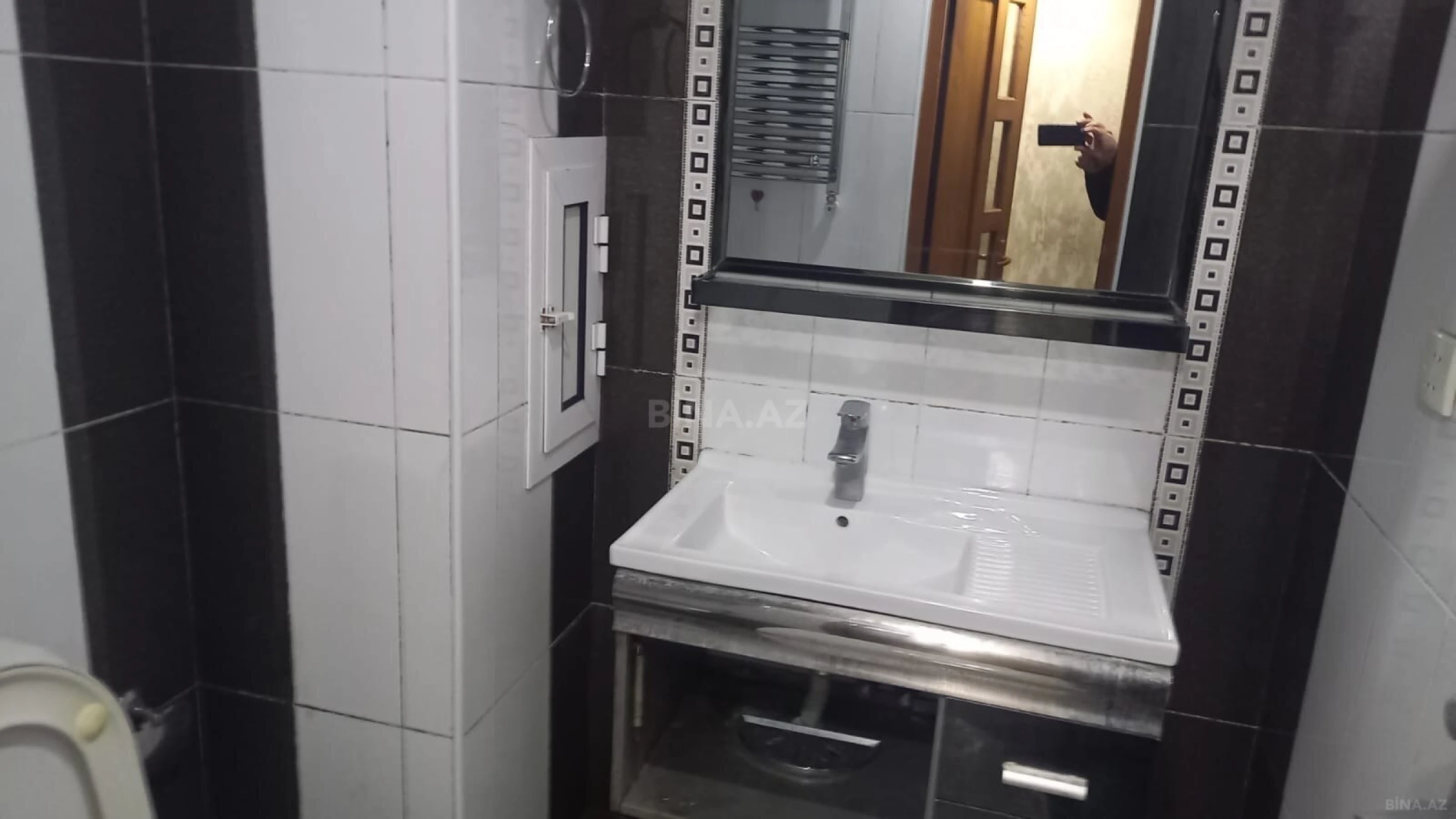 Satılır 2 otaqlı mənzil 45 m²