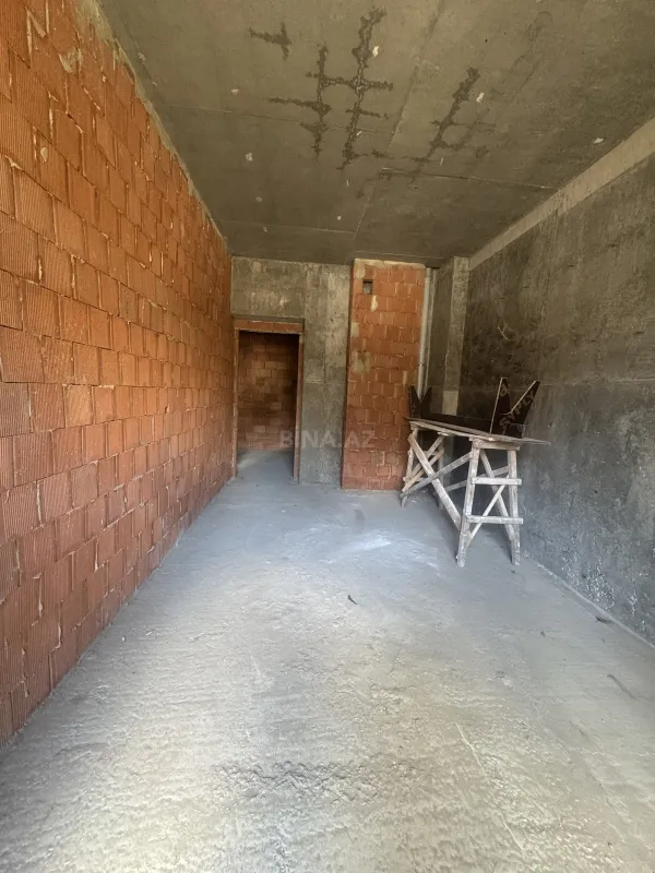 Satılır 2 otaqlı mənzil 105.3 m²