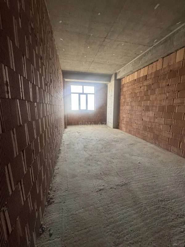 Satılır 2 otaqlı mənzil 105.3 m²