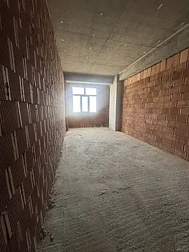Satılır 2 otaqlı mənzil 105.3 m²