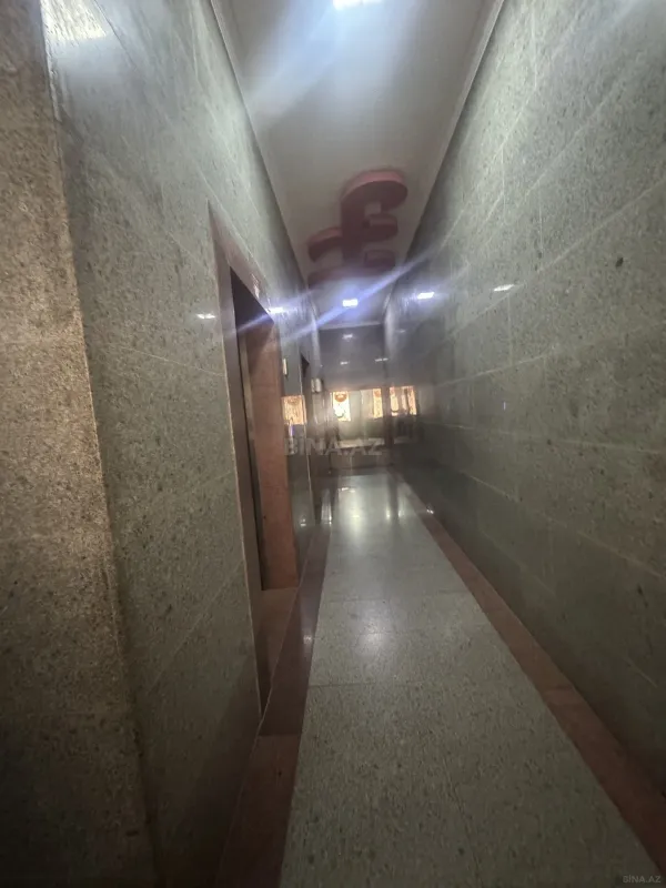 Satılır 2 otaqlı mənzil 105.3 m²