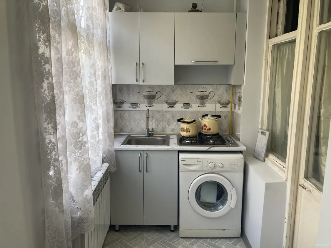 Satılır 3 otaqlı mənzil 65 m²