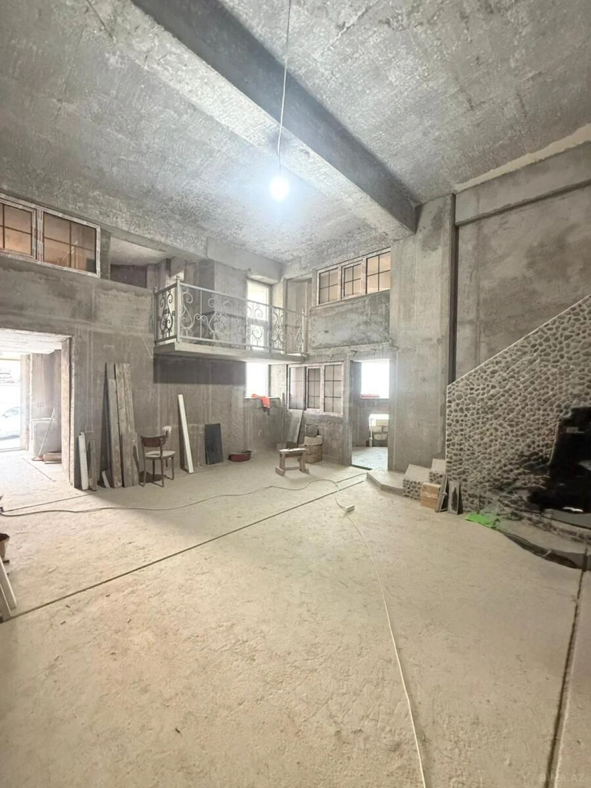 Satılır obyekt 108 m²