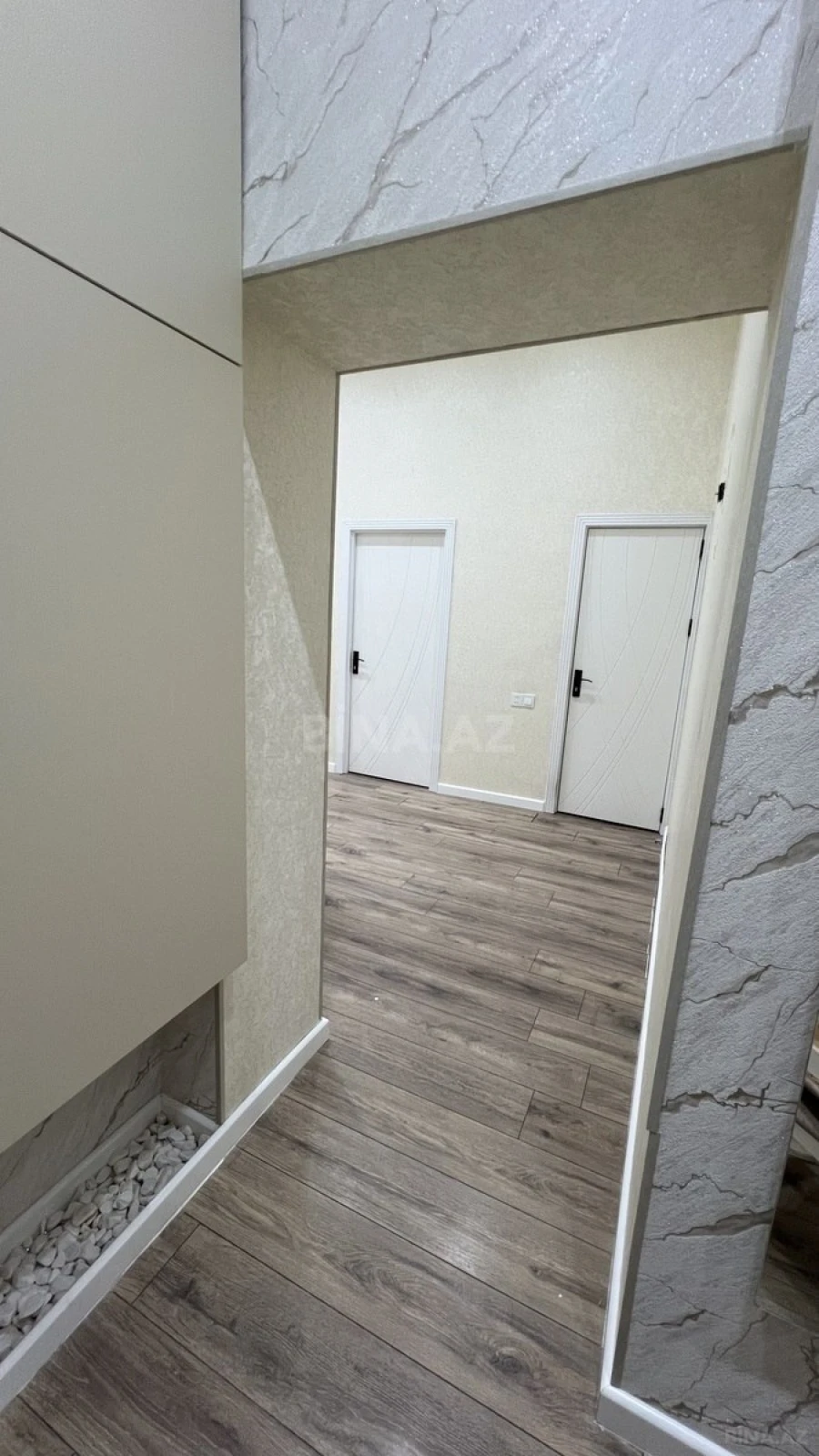 Kirayə verilir 2 otaqlı mənzil 50 m²