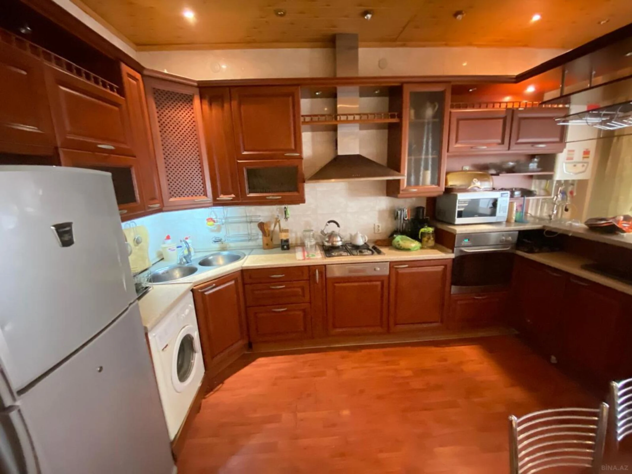 Kirayə verilir 3 otaqlı mənzil 70 m²