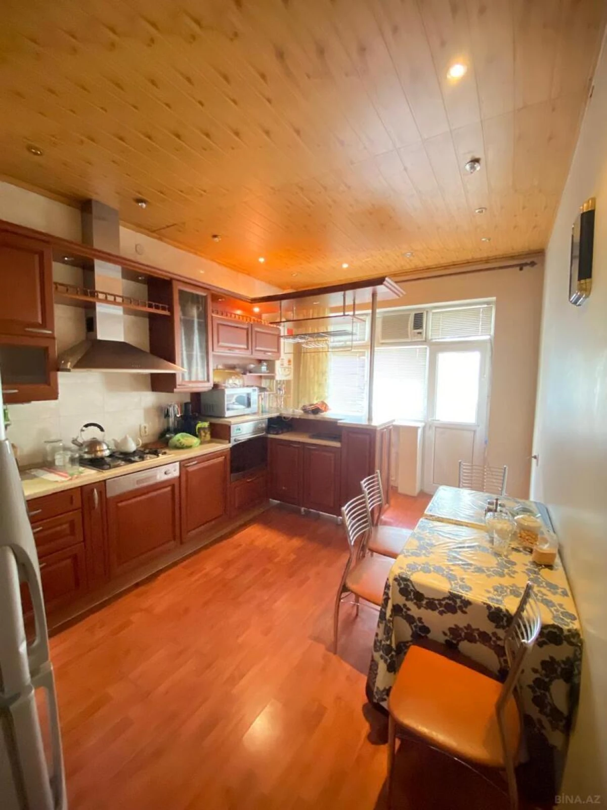 Kirayə verilir 3 otaqlı mənzil 70 m²