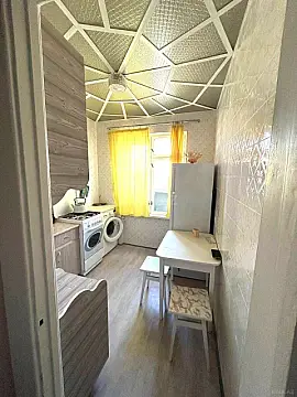 Kirayə verilir 2 otaqlı mənzil 50 m²
