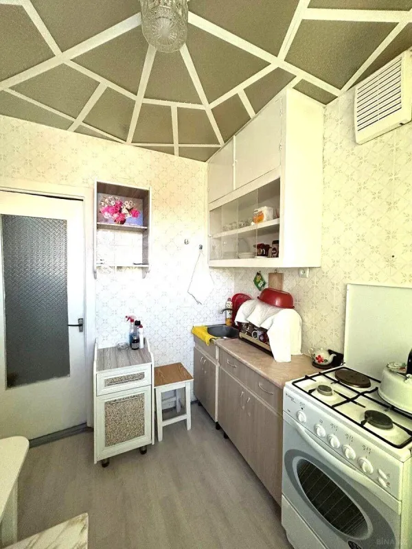 Kirayə verilir 2 otaqlı mənzil 50 m²