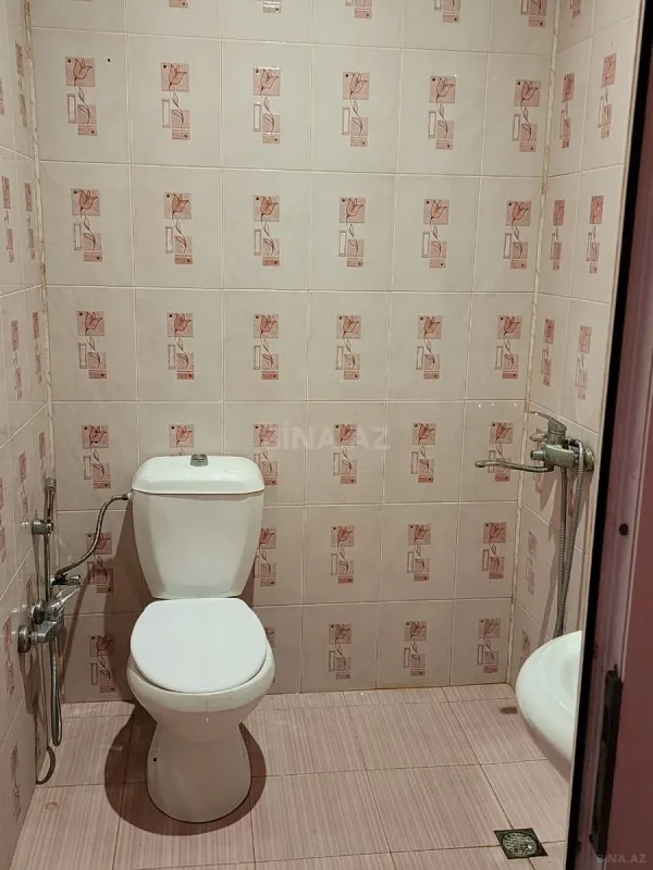 Kirayə verilir 2 otaqlı mənzil 75 m²