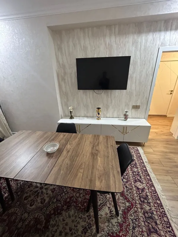 Satılır 1 otaqlı mənzil 52.3 m²