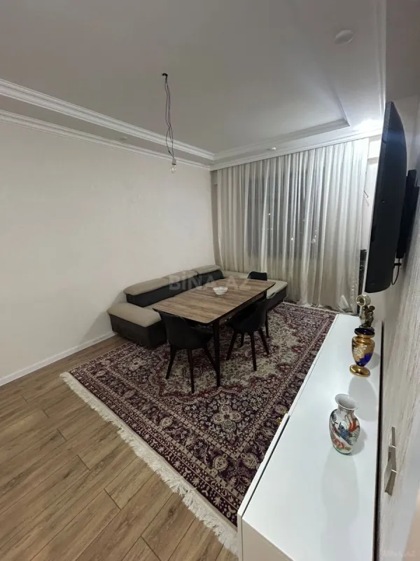 Satılır 1 otaqlı mənzil 52.3 m²