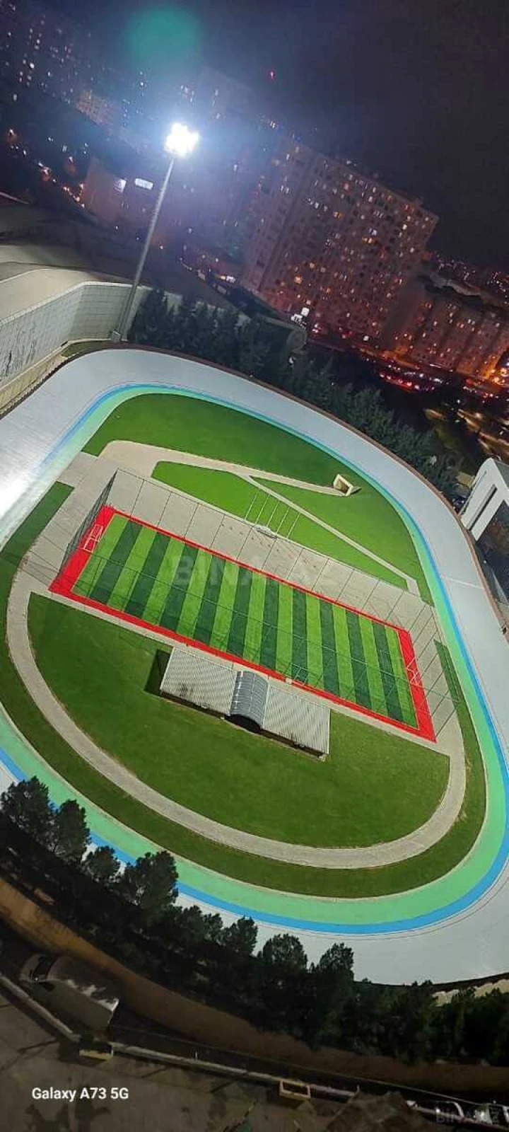 Satılır 2 otaqlı mənzil 55 m²