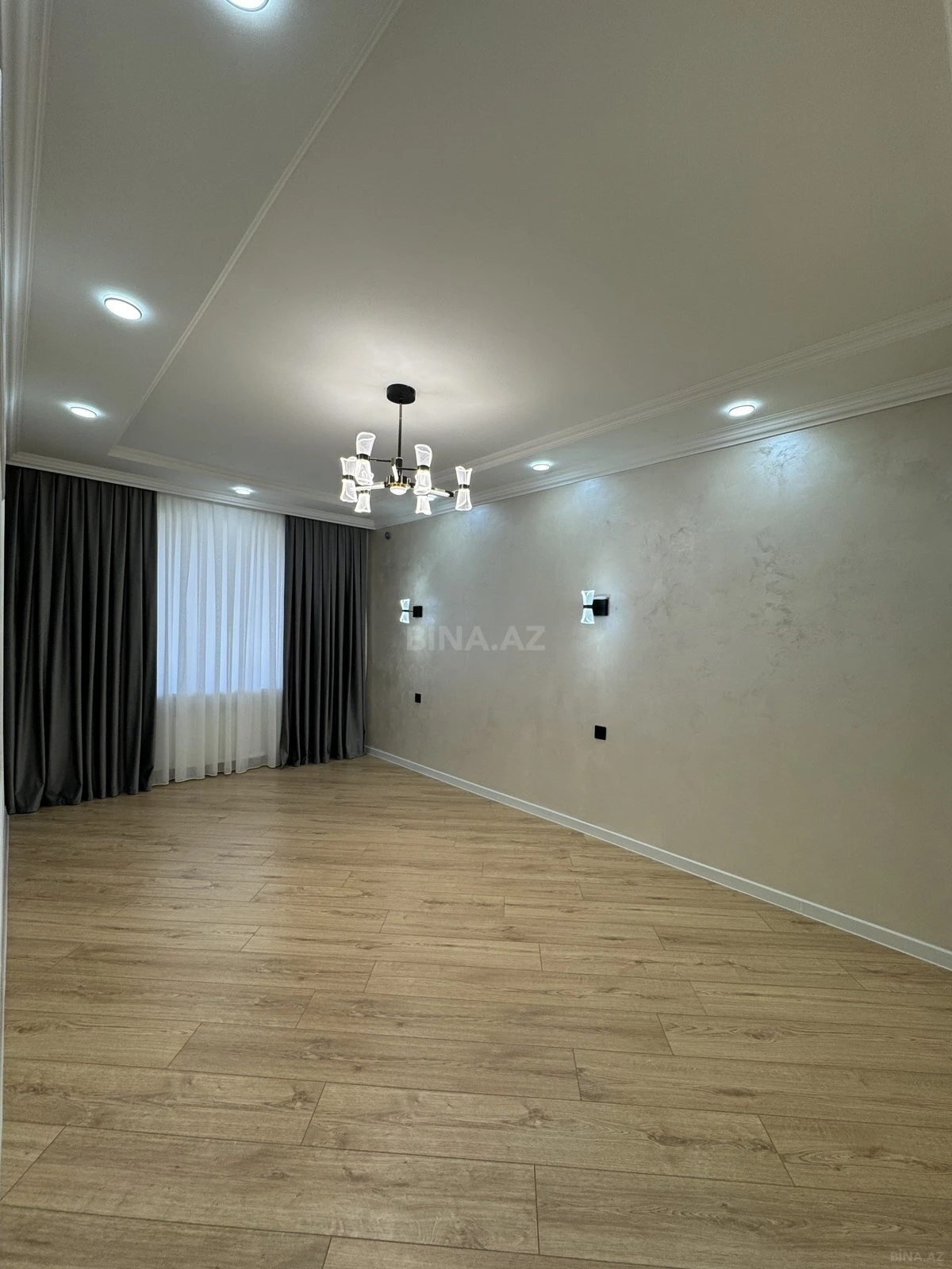 Satılır 3 otaqlı mənzil 75 m²