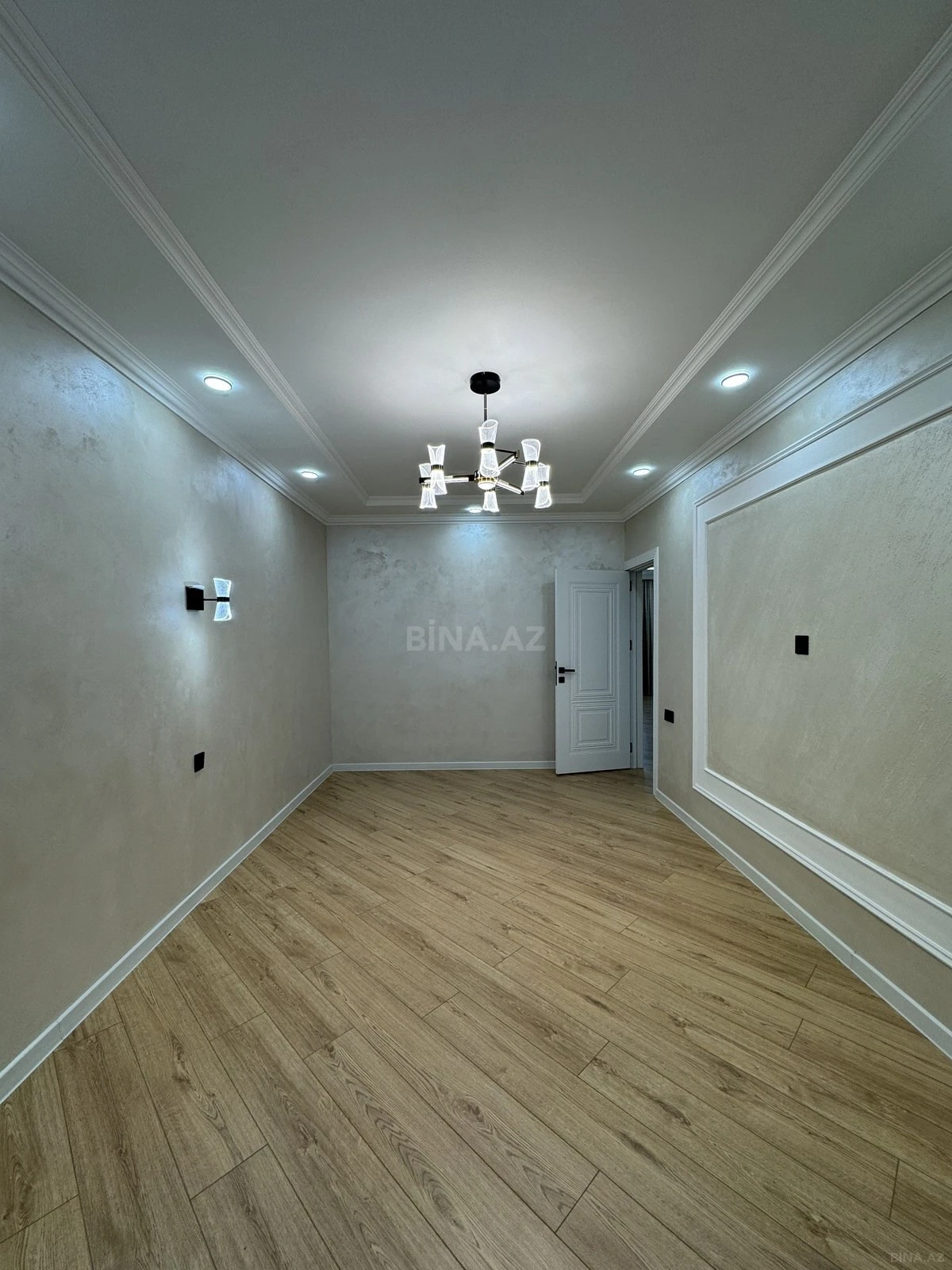 Satılır 3 otaqlı mənzil 75 m²