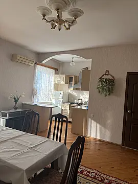 Kirayə verilir 2 otaqlı mənzil 47 m²