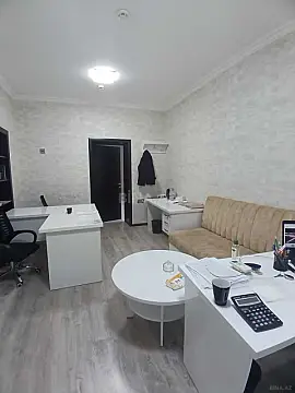 Kirayə verilir 1 otaqlı ofis 20 m²