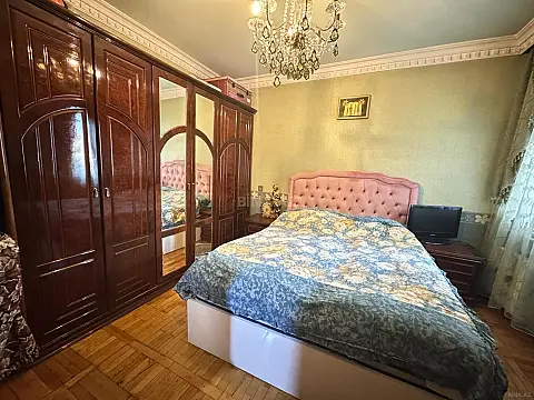 Satılır 3 otaqlı mənzil 70 m²