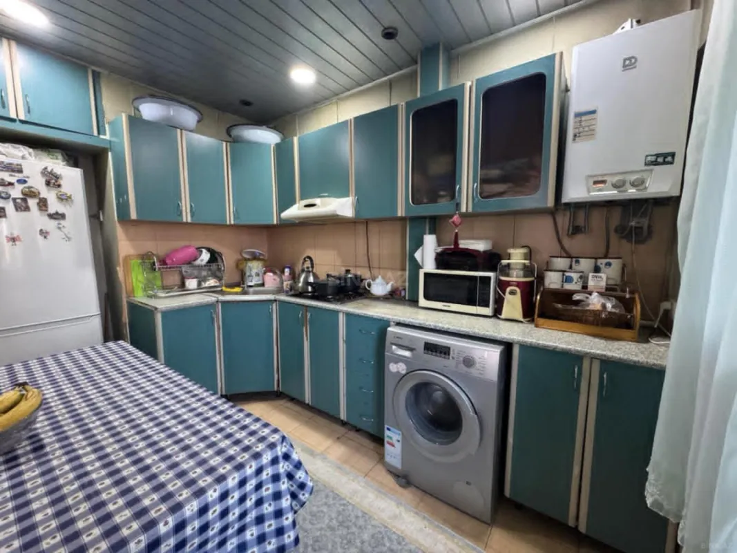 Satılır 3 otaqlı mənzil 70 m²