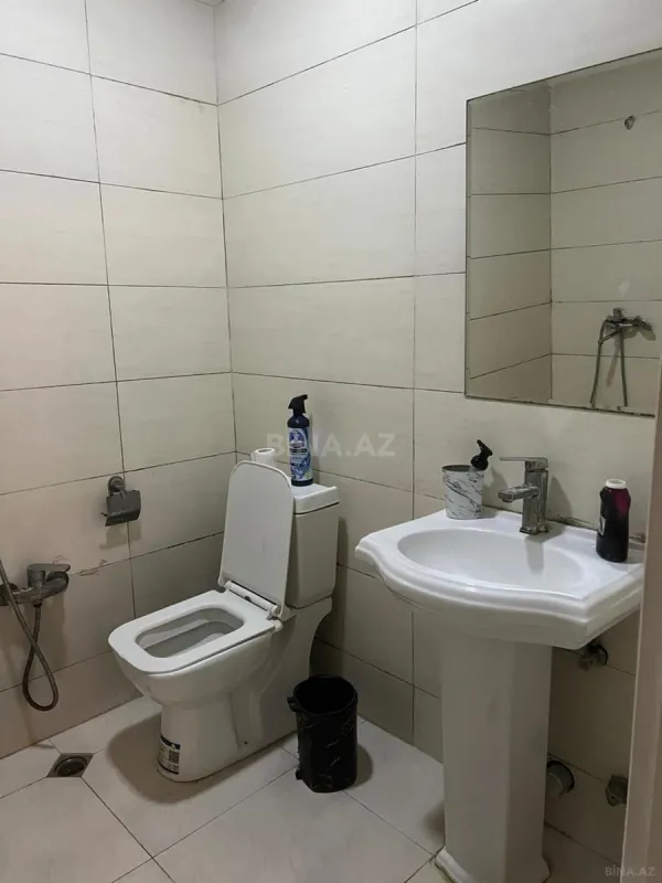 Kirayə verilir 1 otaqlı mənzil 85 m²