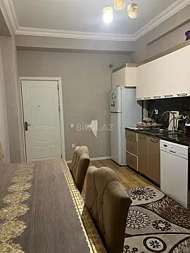 Kirayə verilir 1 otaqlı mənzil 85 m²