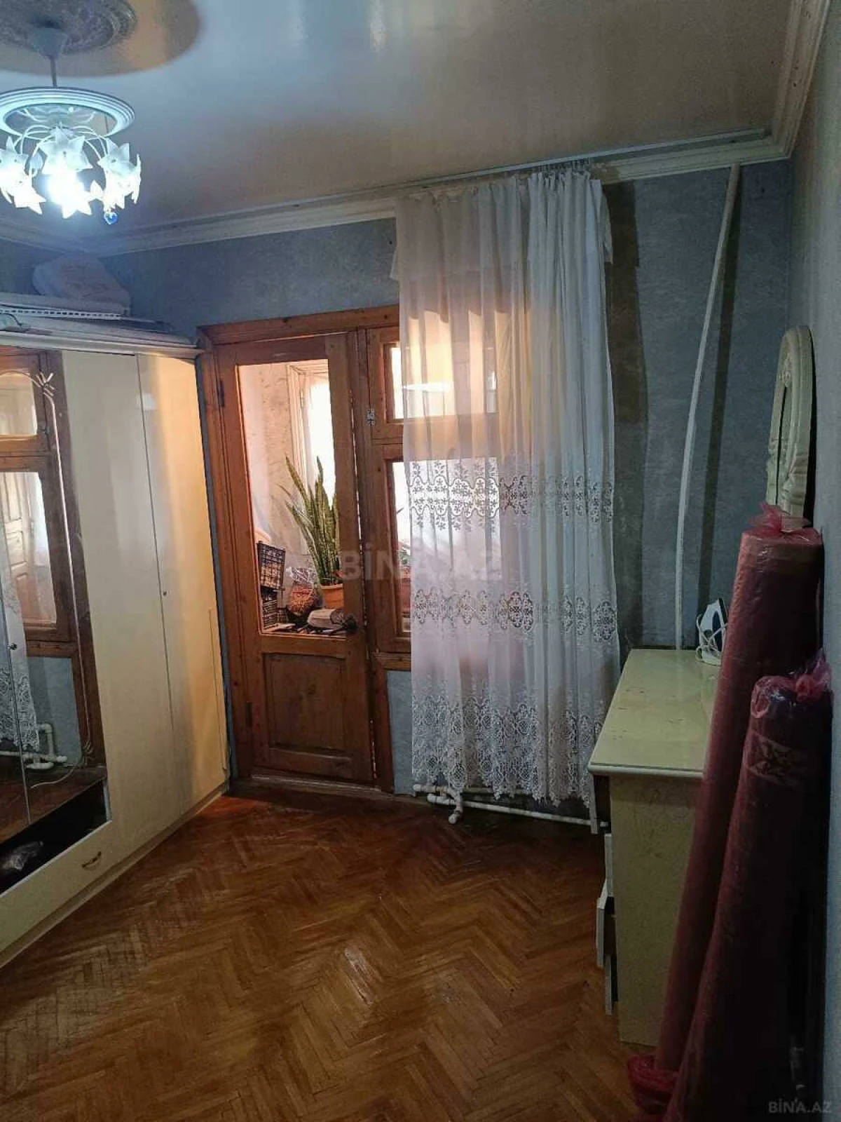Satılır 3 otaqlı mənzil 81 m²