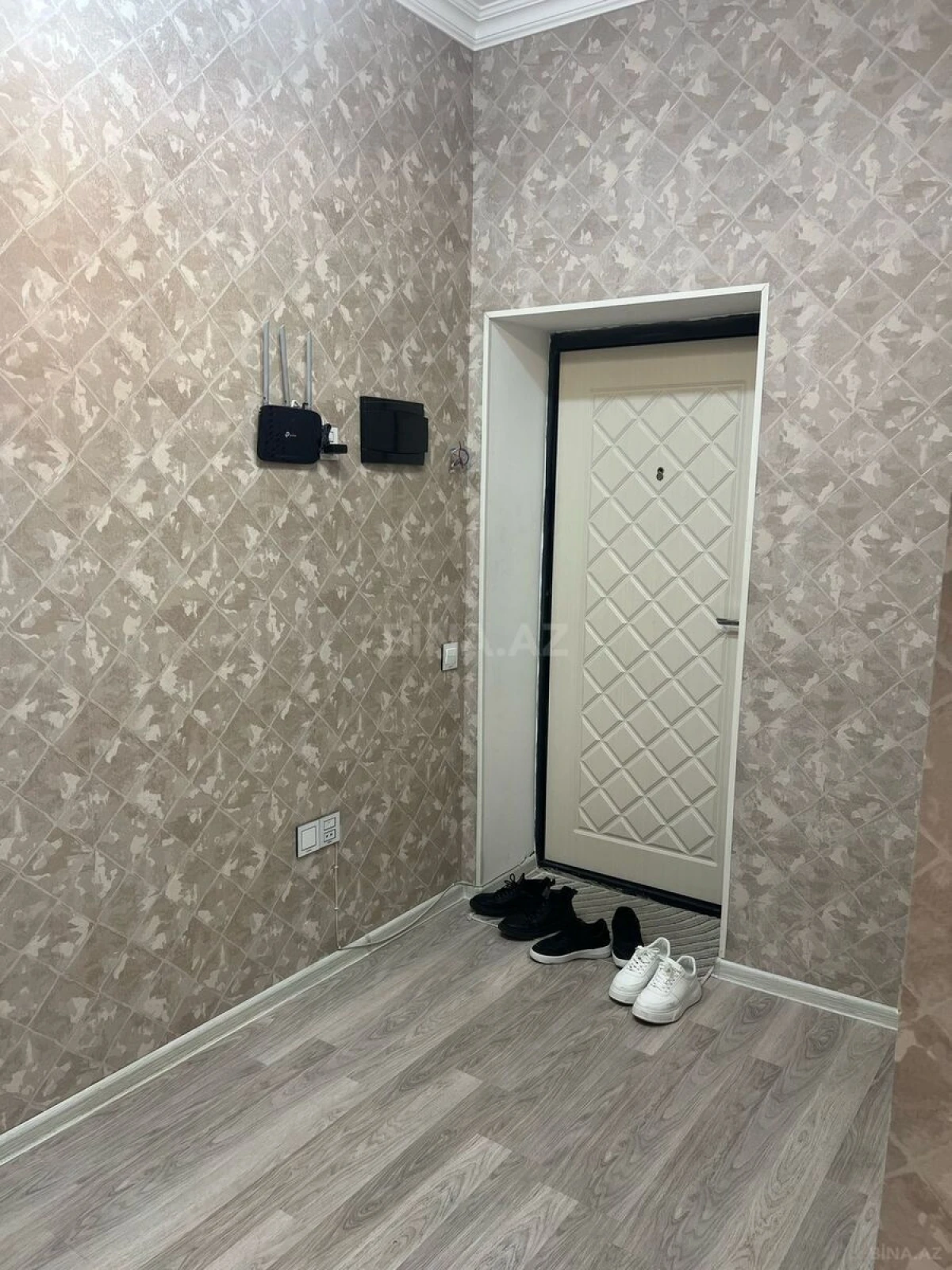 Kirayə verilir 2 otaqlı mənzil 85 m²
