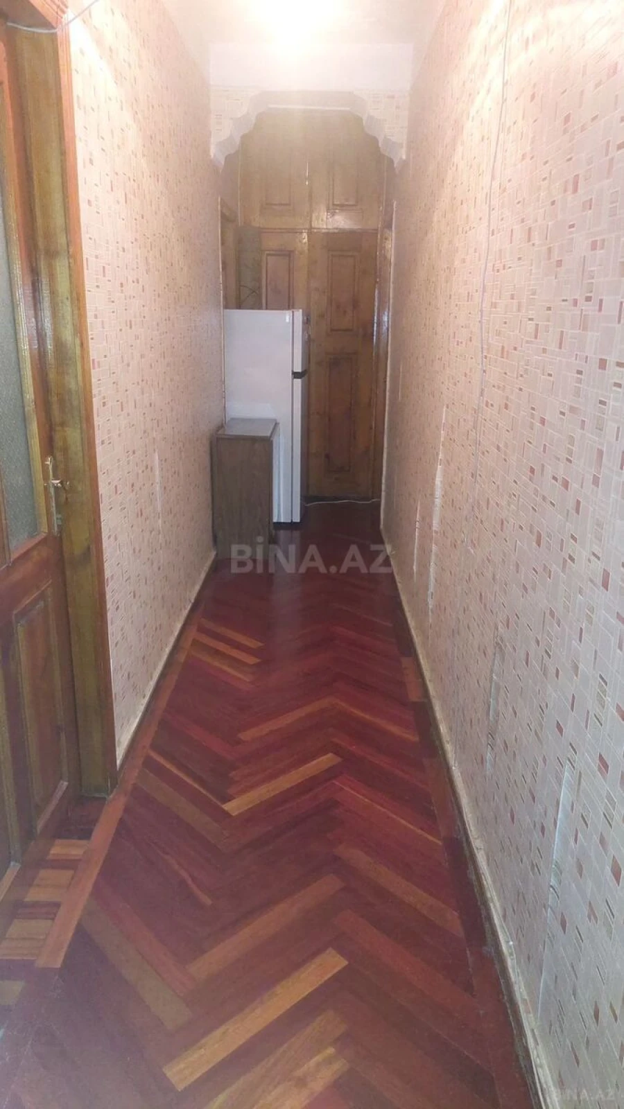 Satılır 4 otaqlı mənzil 100 m²