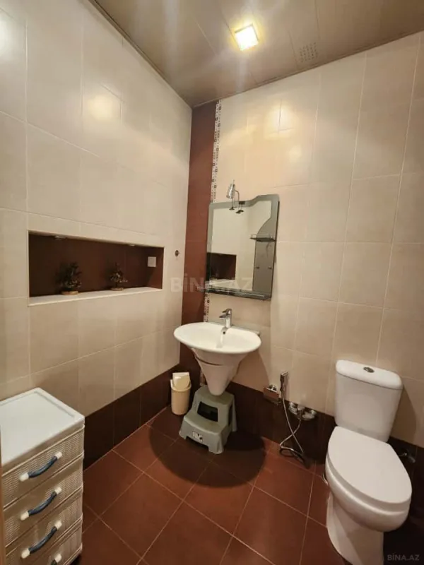 Satılır 2 otaqlı mənzil 60 m²