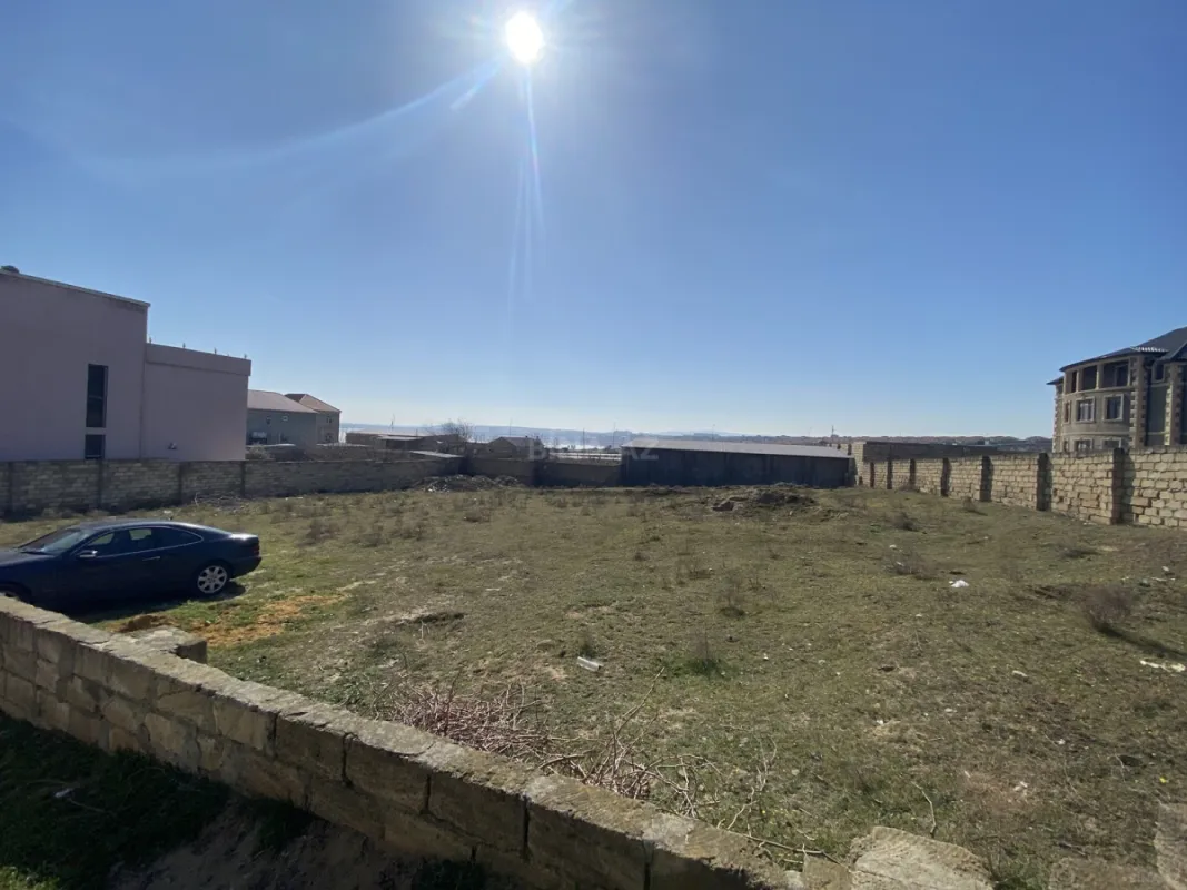 Satılır torpaq sahəsi 10 m²