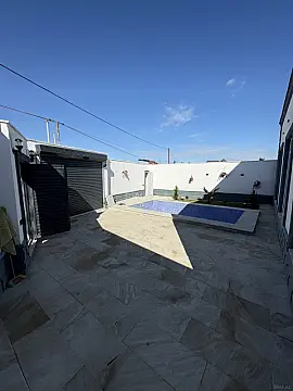 Satılır 4 otaqlı həyət evi 115 m²