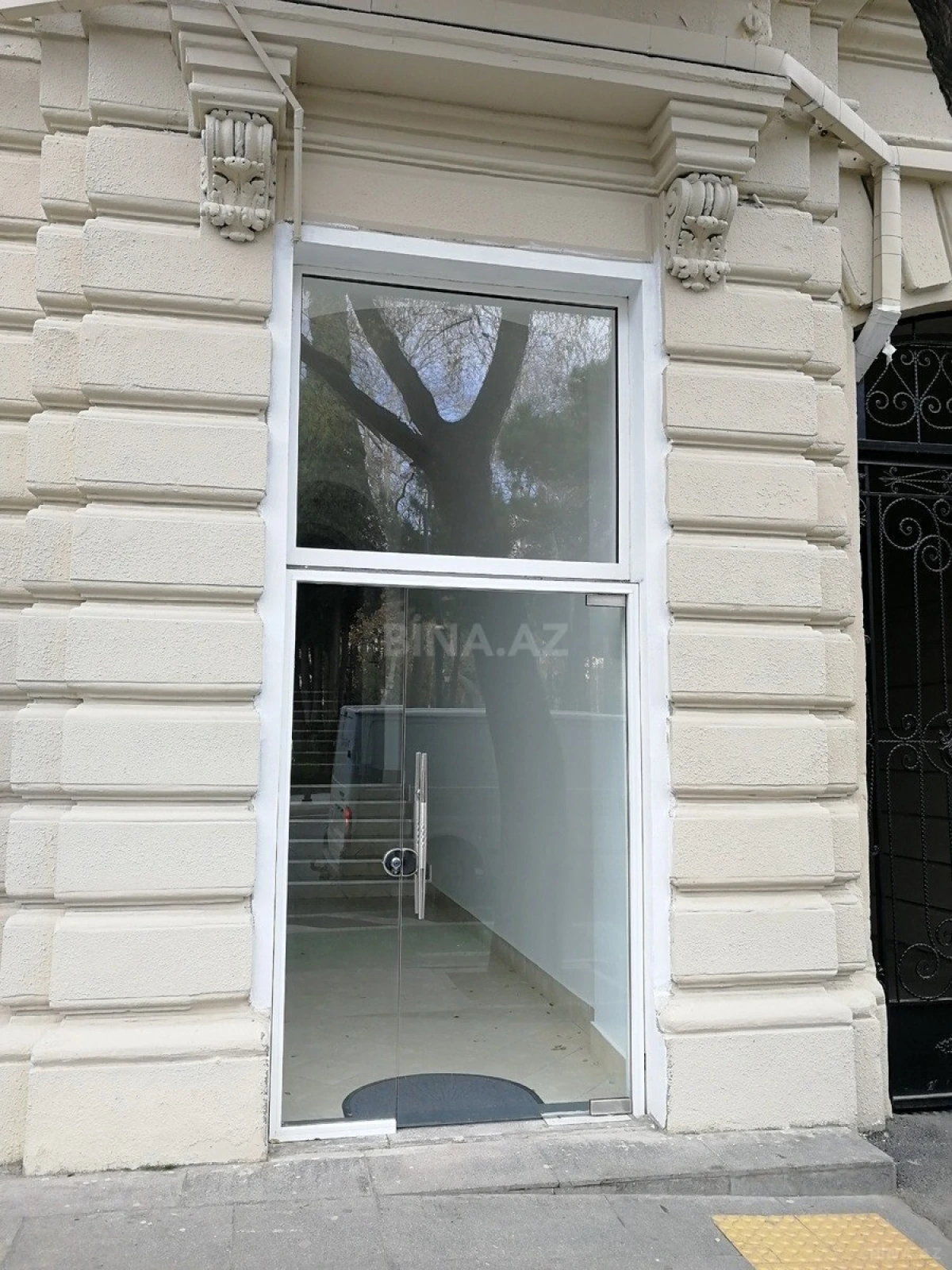 Kirayə verilir obyekt 110 m²