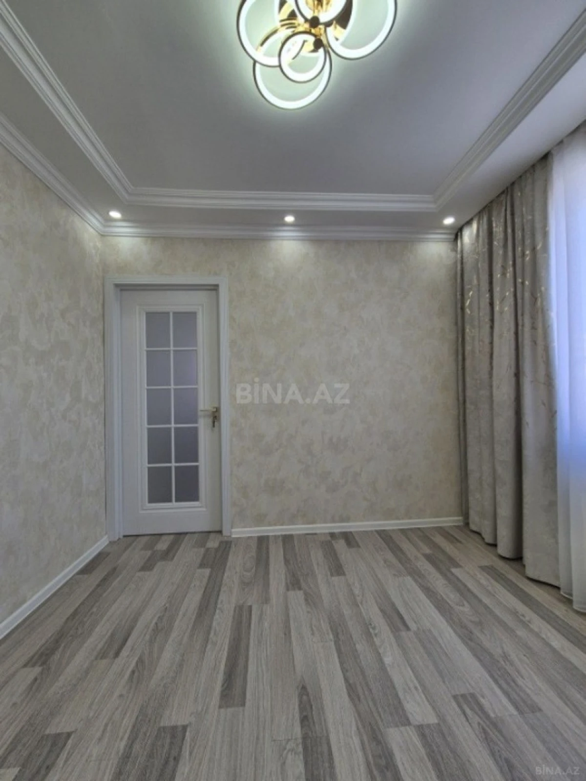 Satılır 2 otaqlı mənzil 40 m²