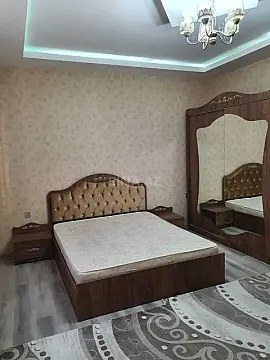 Satılır 3 otaqlı mənzil 125 m²