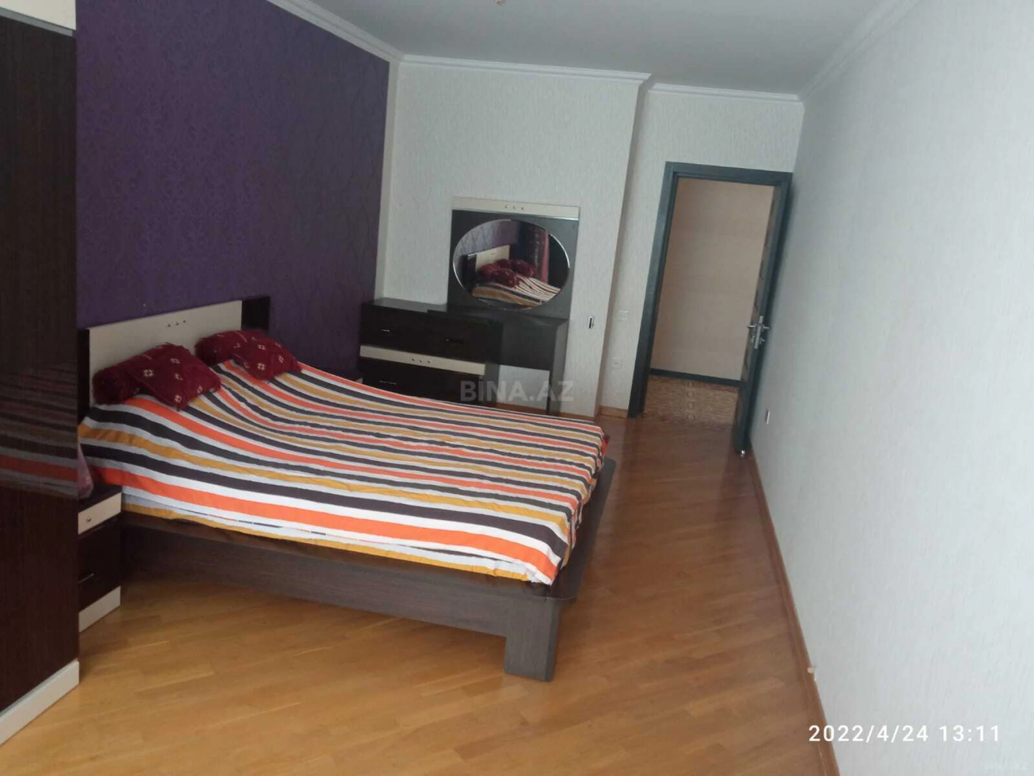 Kirayə verilir 2 otaqlı mənzil 105 m²