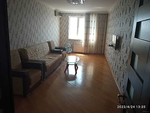 Kirayə verilir 2 otaqlı mənzil 105 m²