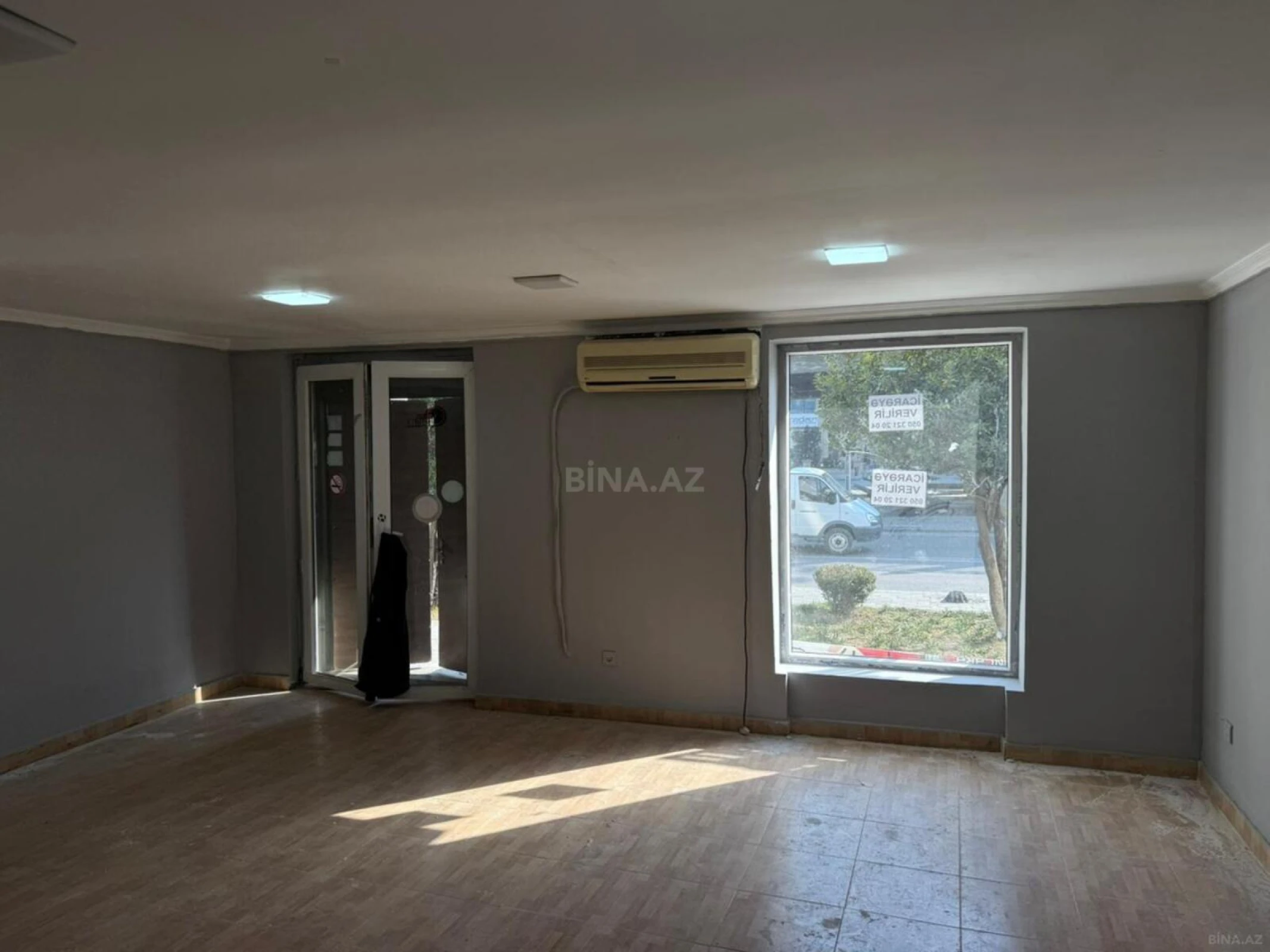 Kirayə verilir 3 otaqlı ofis 170 m²