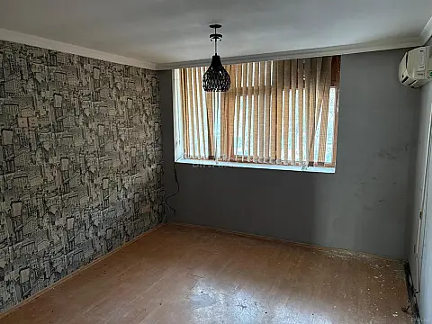 Kirayə verilir 3 otaqlı ofis 170 m²