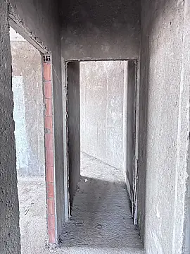 Satılır 4 otaqlı mənzil 110 m²
