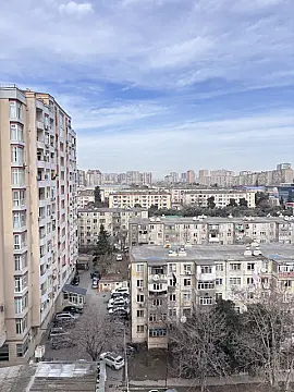 Satılır 4 otaqlı mənzil 110 m² — Bakı 4 otaq 110.00 m²