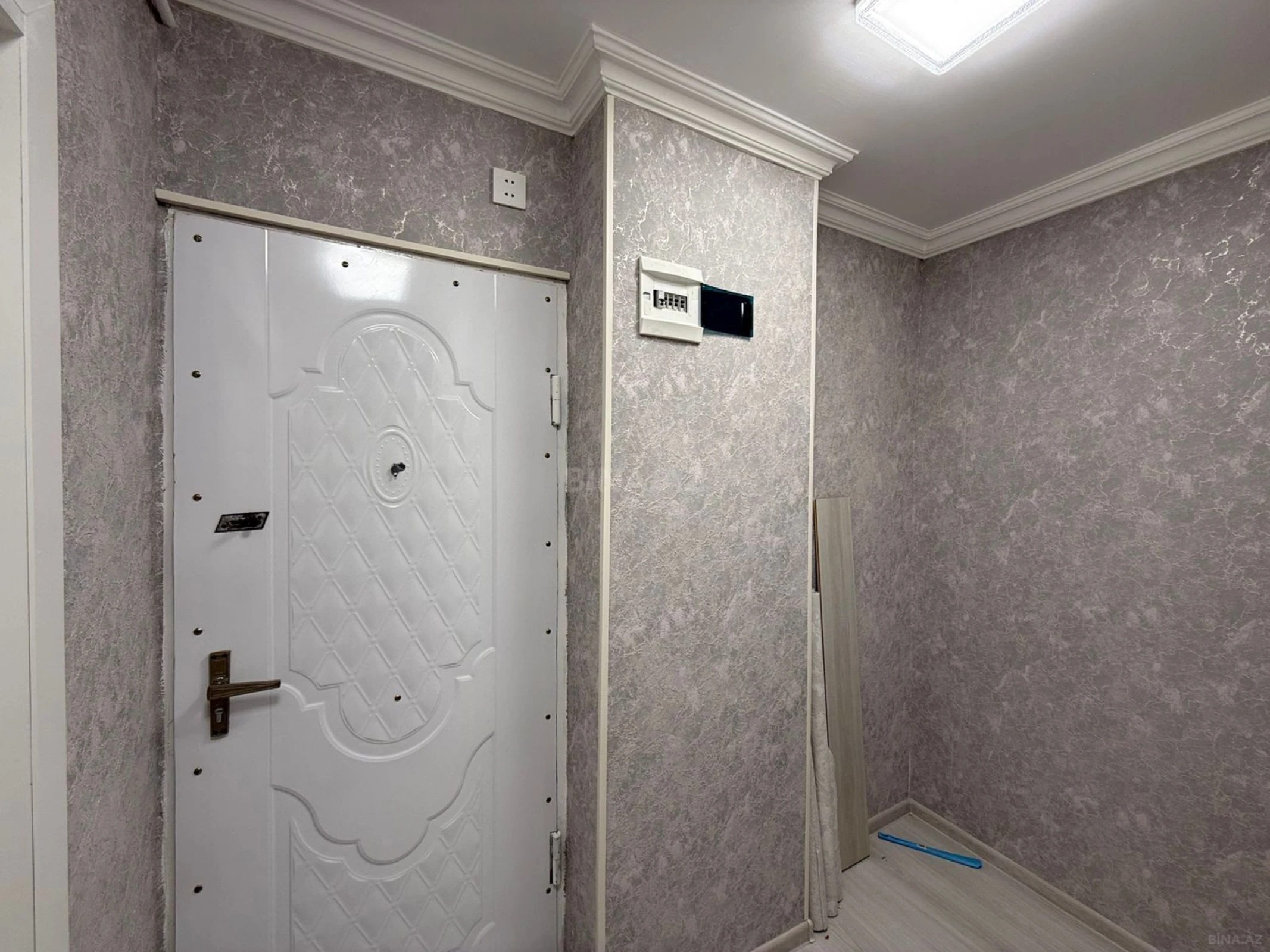 Satılır 2 otaqlı mənzil 36 m²