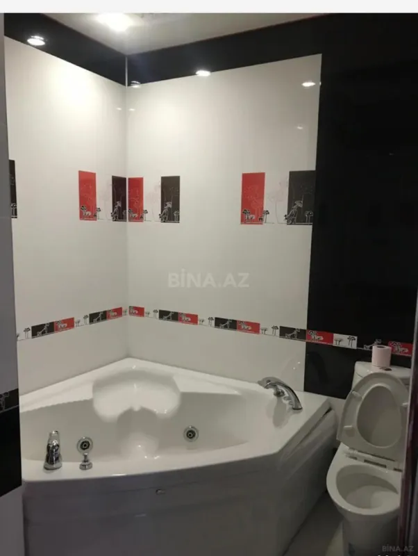 Satılır 3 otaqlı mənzil 120 m²