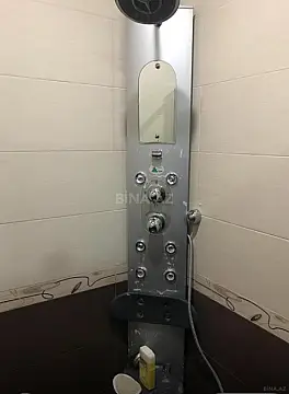 Satılır 3 otaqlı mənzil 120 m²