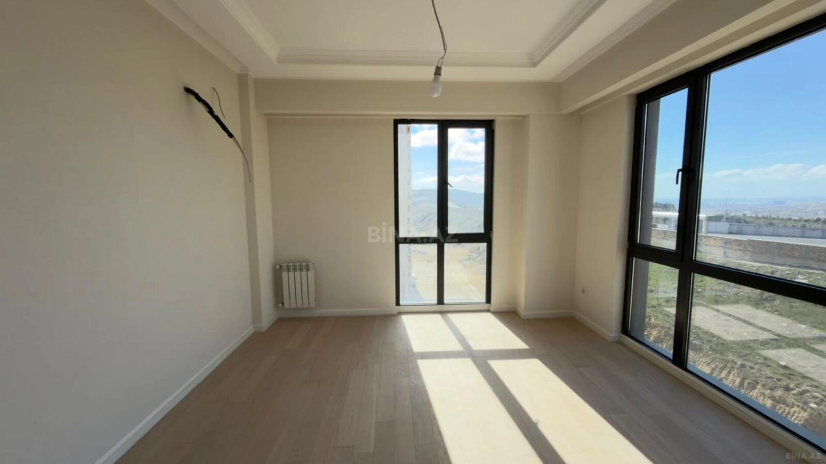 Satılır 3 otaqlı mənzil 83 m²