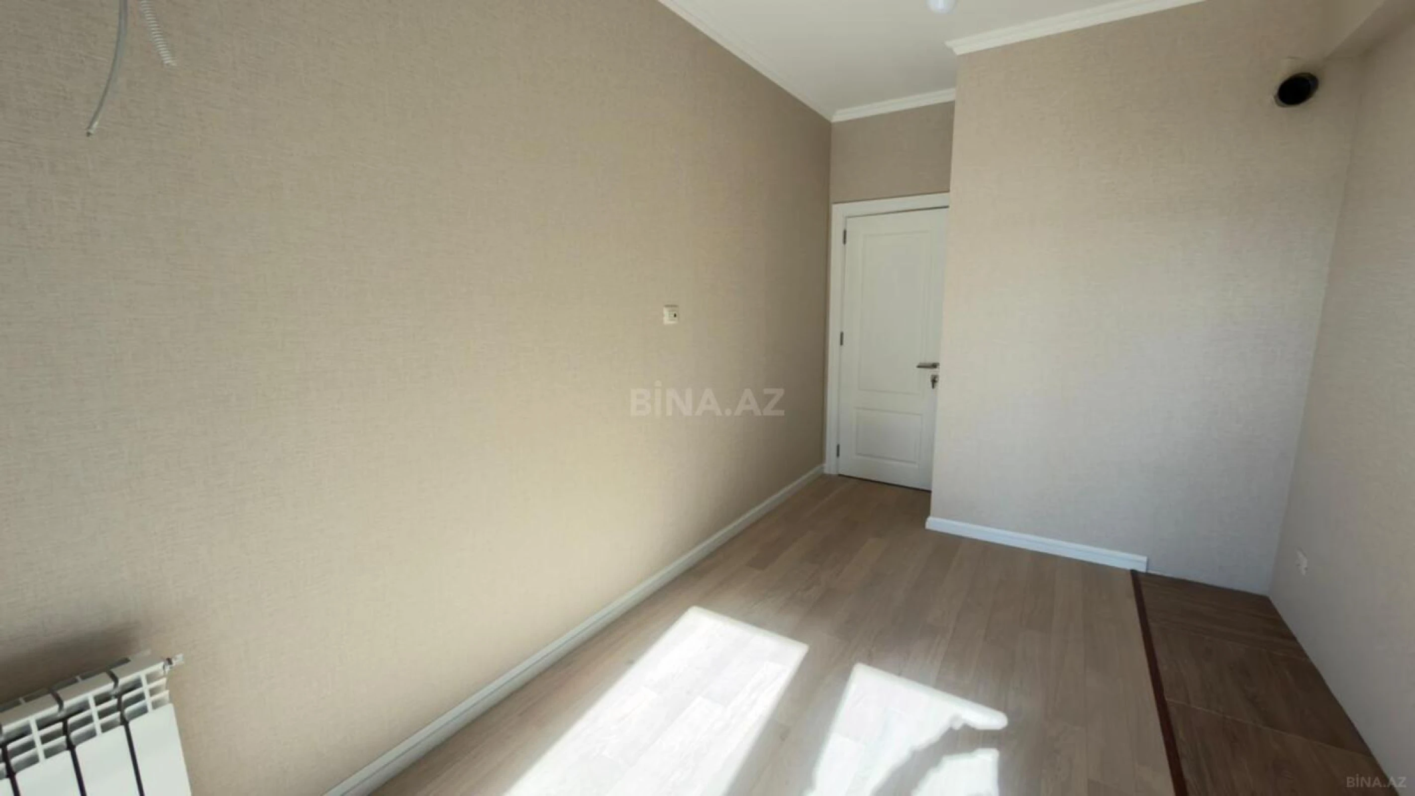 Satılır 3 otaqlı mənzil 83 m²