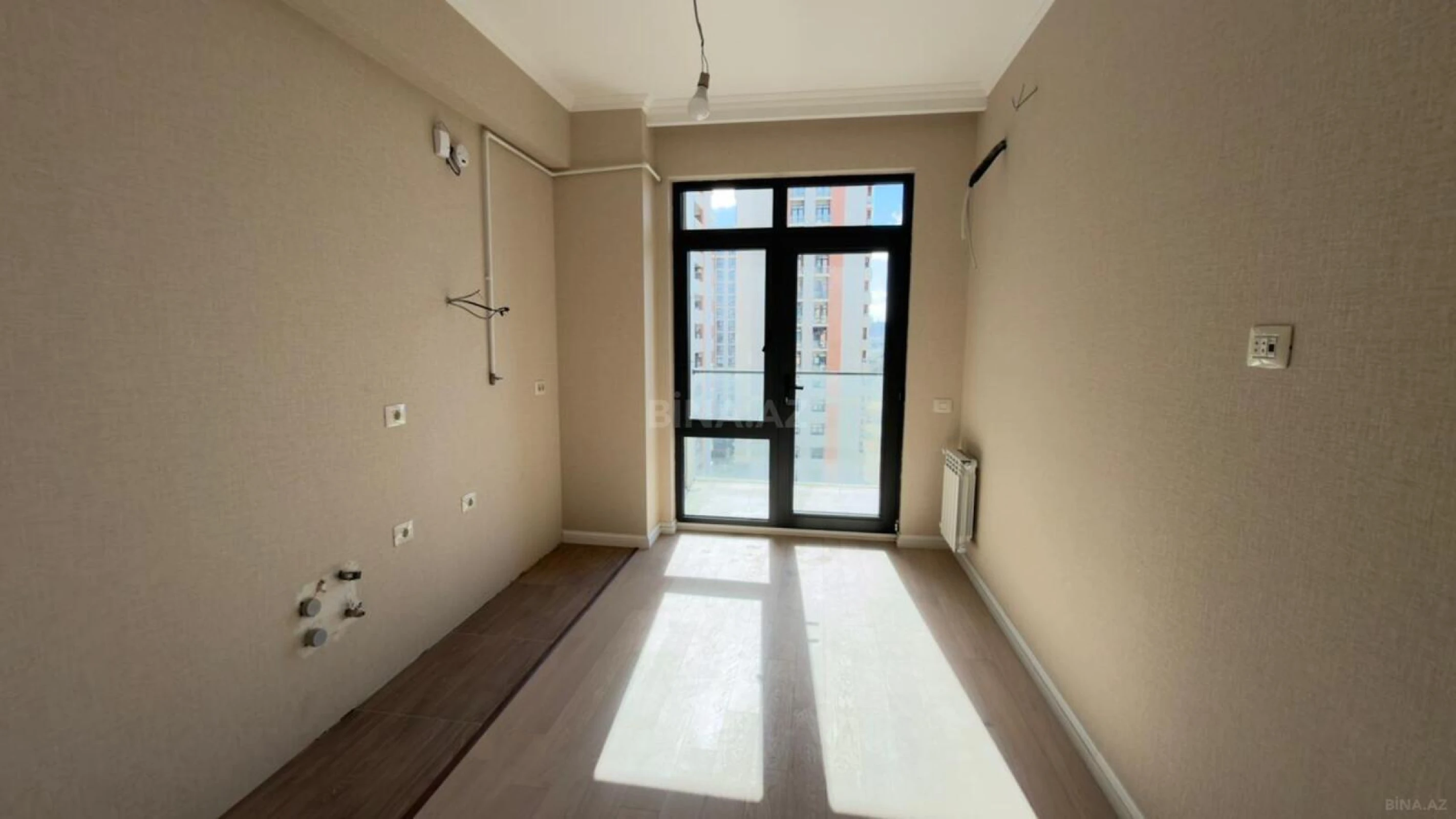 Satılır 3 otaqlı mənzil 83 m²
