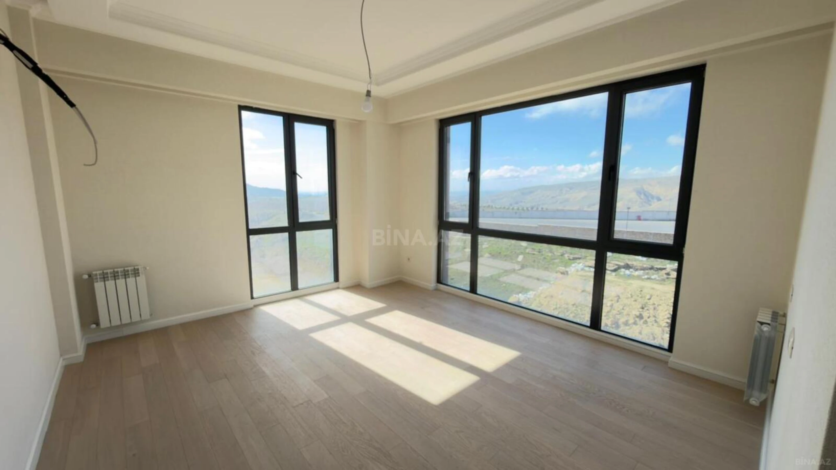 Satılır 3 otaqlı mənzil 83 m²