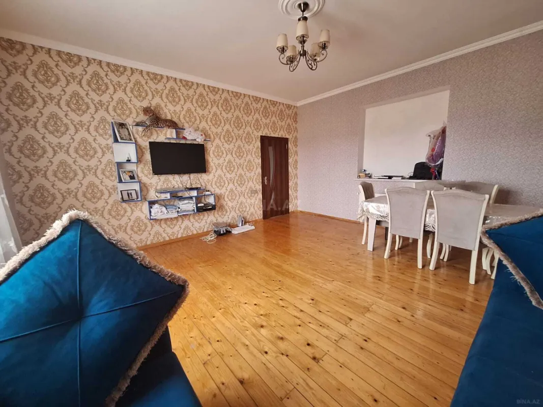 Satılır 5 otaqlı həyət evi 140 m²