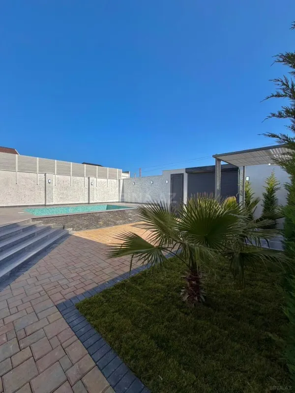 Satılır 5 otaqlı həyət evi 200 m²