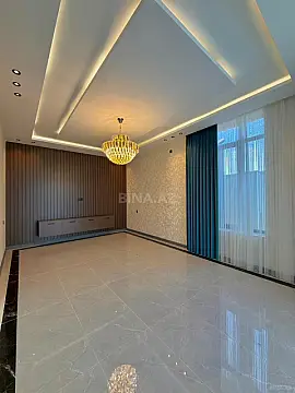 Satılır 5 otaqlı həyət evi 200 m²